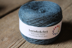 Příze Aurinkokehrä Lace - Savu